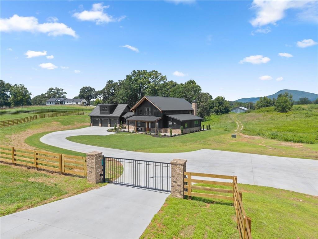 5711 Cleveland Highway Property Photo 1