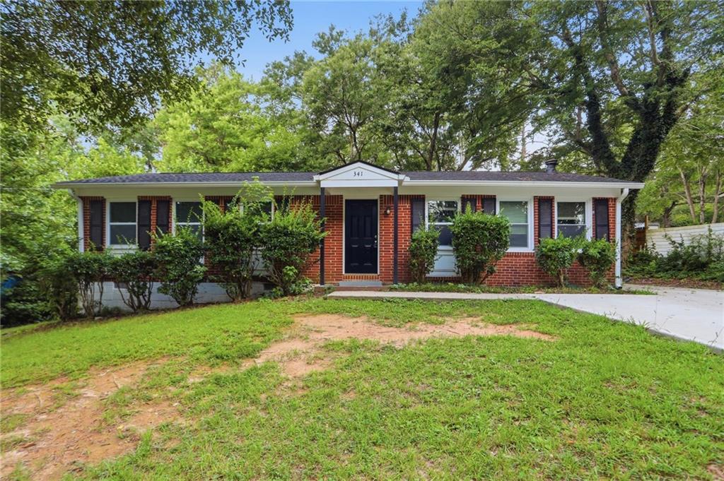 341 Roxbury Drive Property Photo 1