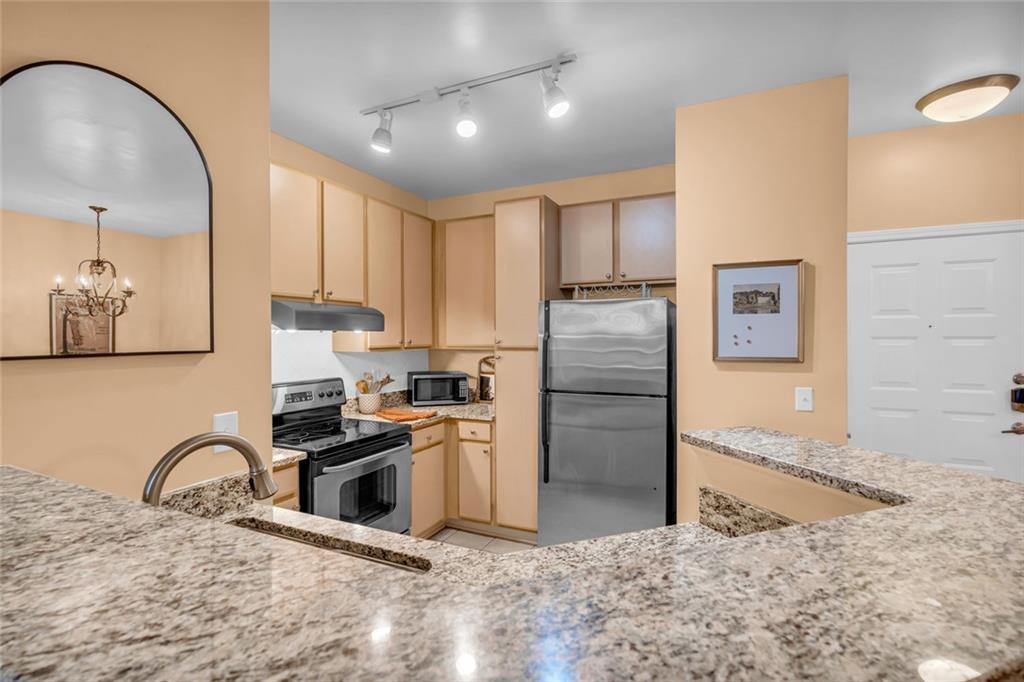 821 Ralph Mcgill Boulevard Ne Unit 2303 Property Photo 13