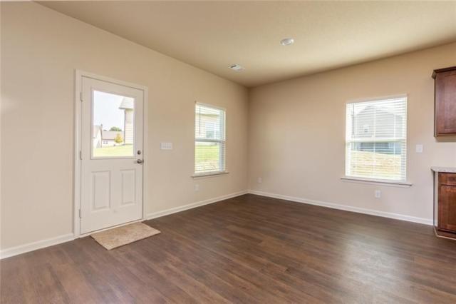453 Winter Chase Property Photo 9