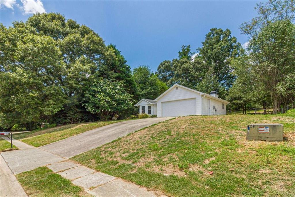 253 Chardonnay Trace Property Photo 3