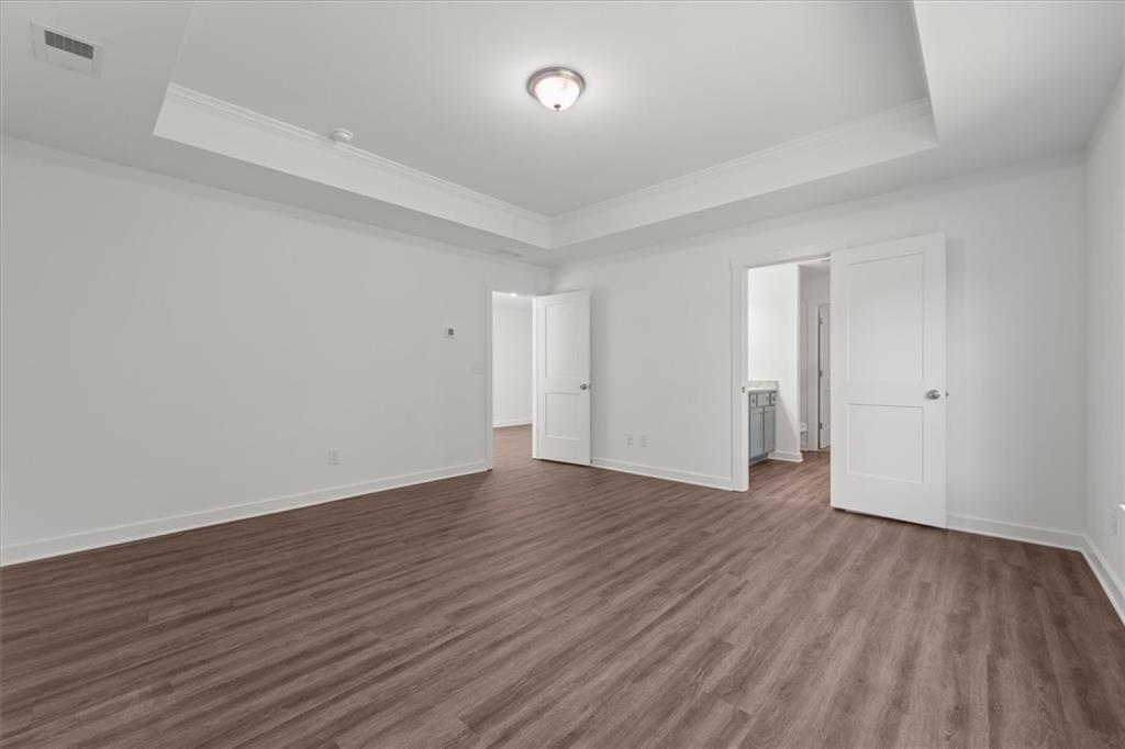 546 Lillian Way Property Photo 17