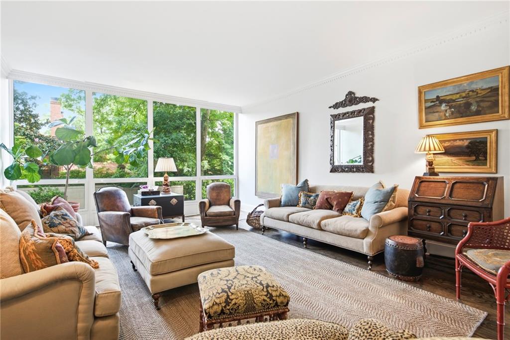 2575 Peachtree Road Ne Unit 2e Property Photo 6