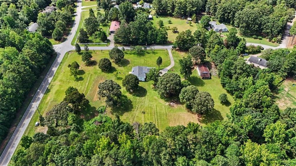 7020 Post Road Property Photo 1