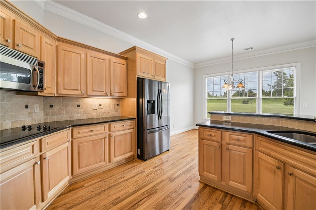 1040 E Magnolia Loop Property Photo 29