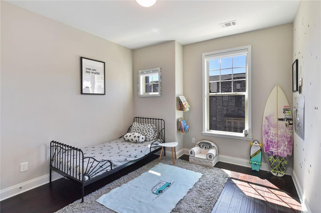 712 Alden Drive Property Photo 22