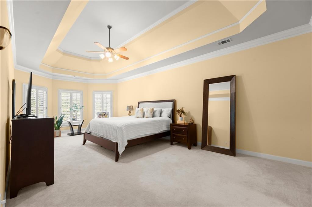 8925 Pinehurst Cove Property Photo 21