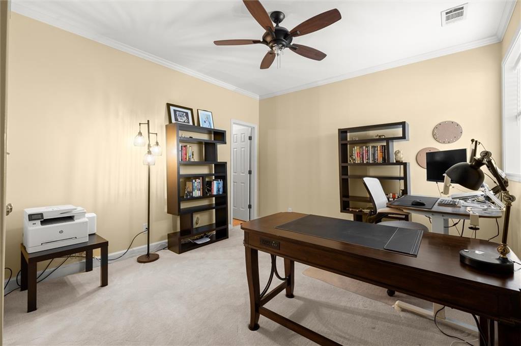 8925 Pinehurst Cove Property Photo 26