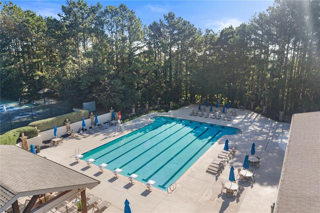 8925 Pinehurst Cove Property Photo 42