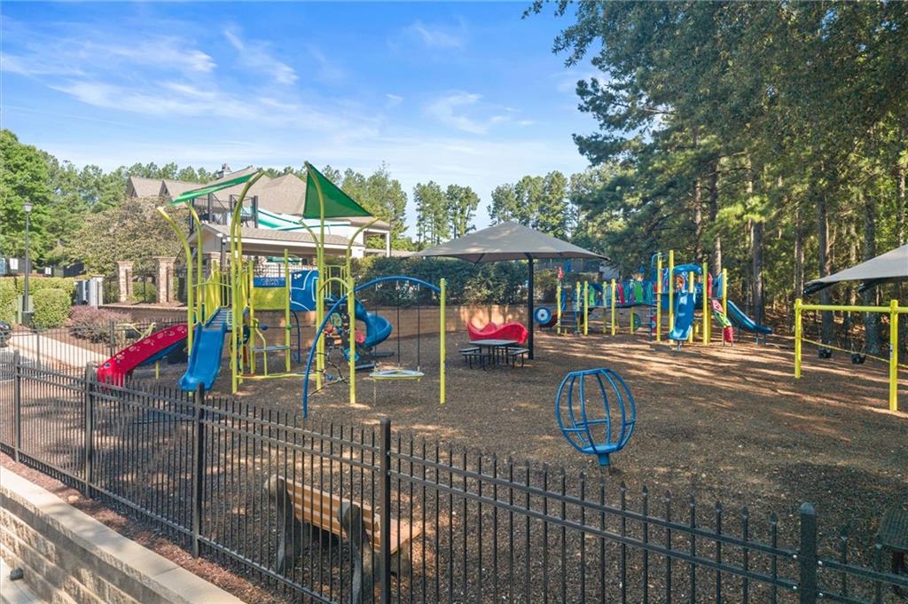 8925 Pinehurst Cove Property Photo 49