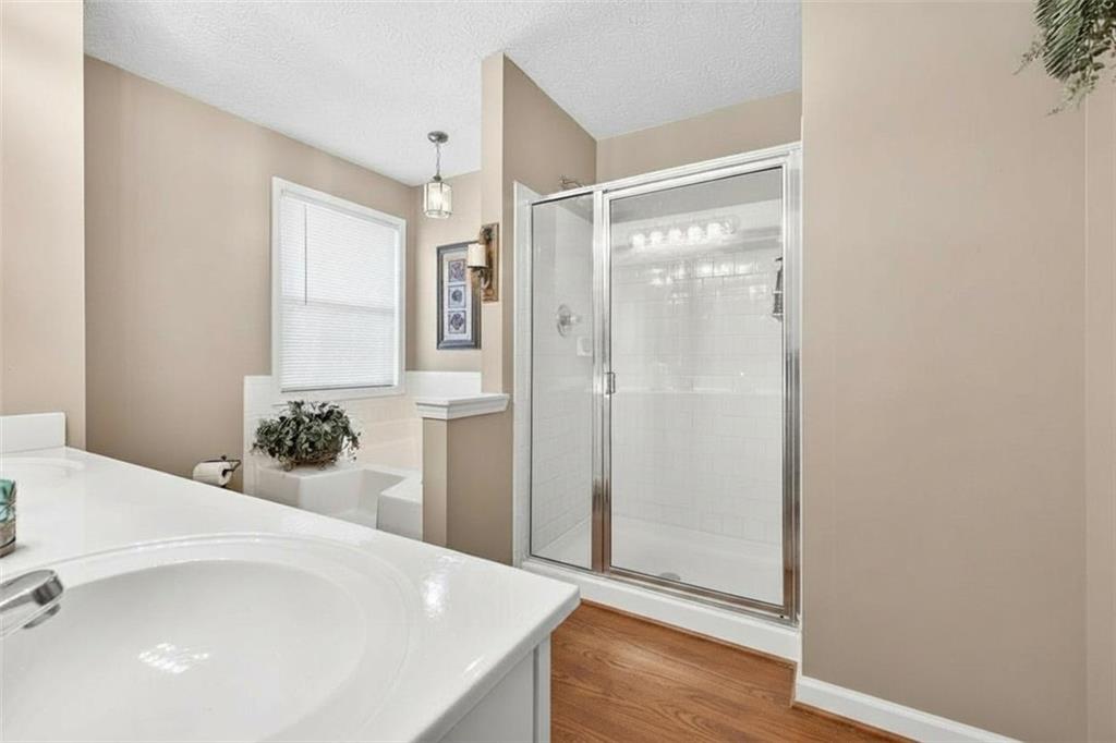 904 Pointers Way Property Photo 12