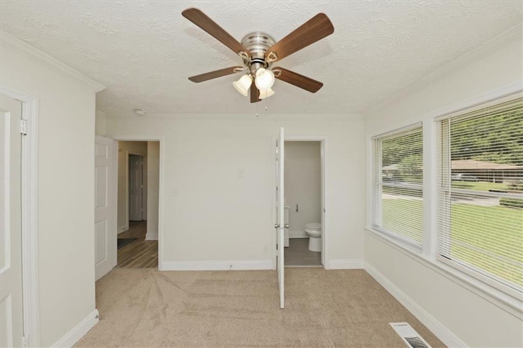 2153 Burroughs Avenue Se Property Photo 10
