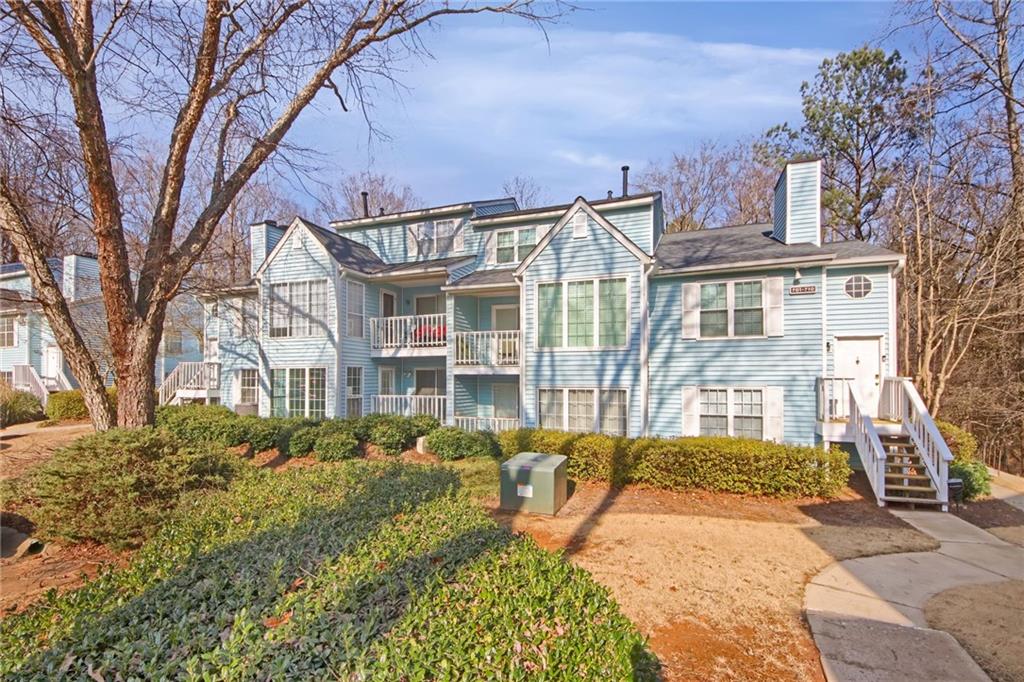702 Glenleaf Drive Property Photo 1