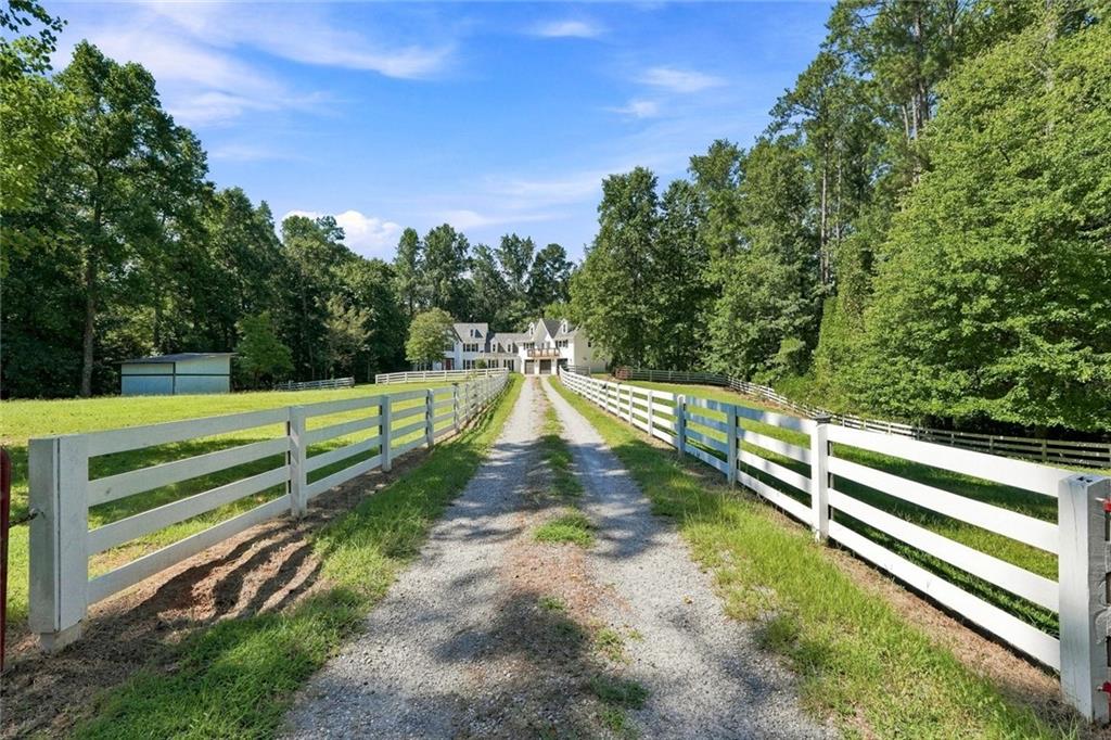 13770 Birmingham Highway Property Photo 2