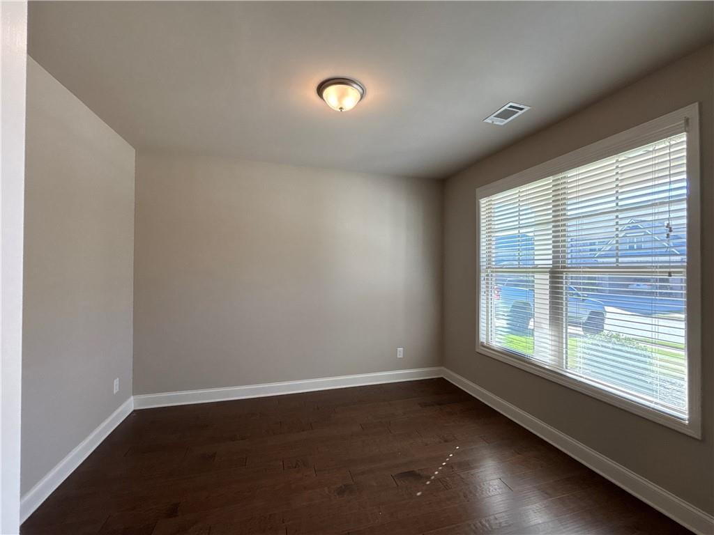 3566 Andover Way Property Photo 8