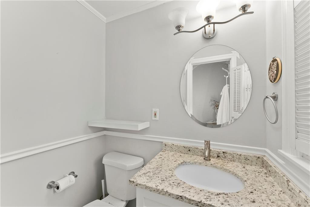 2476 Ridgefield Terrace Property Photo 39