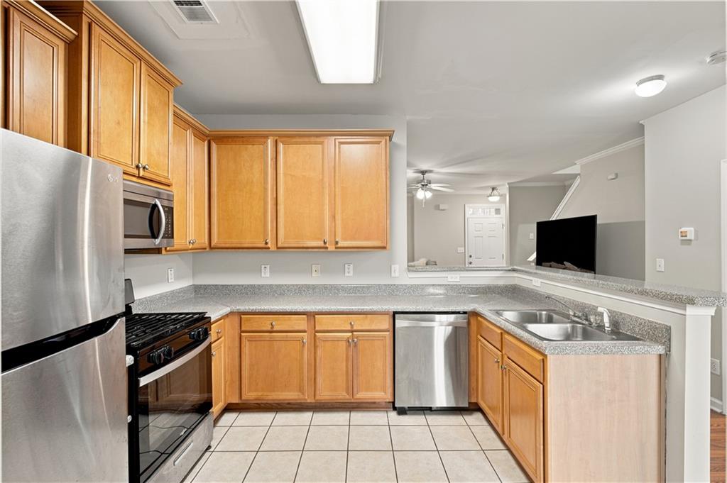 4721 Liberty Square Drive Property Photo 11