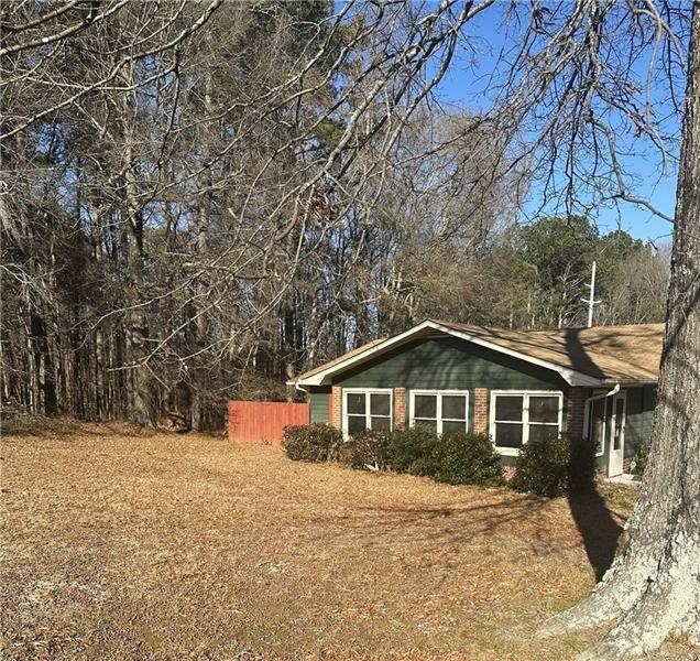 10 Dial Road Property Photo 13