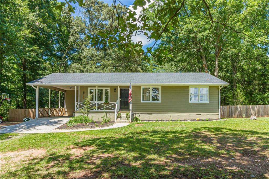 2888 Whitney Road Property Photo 1
