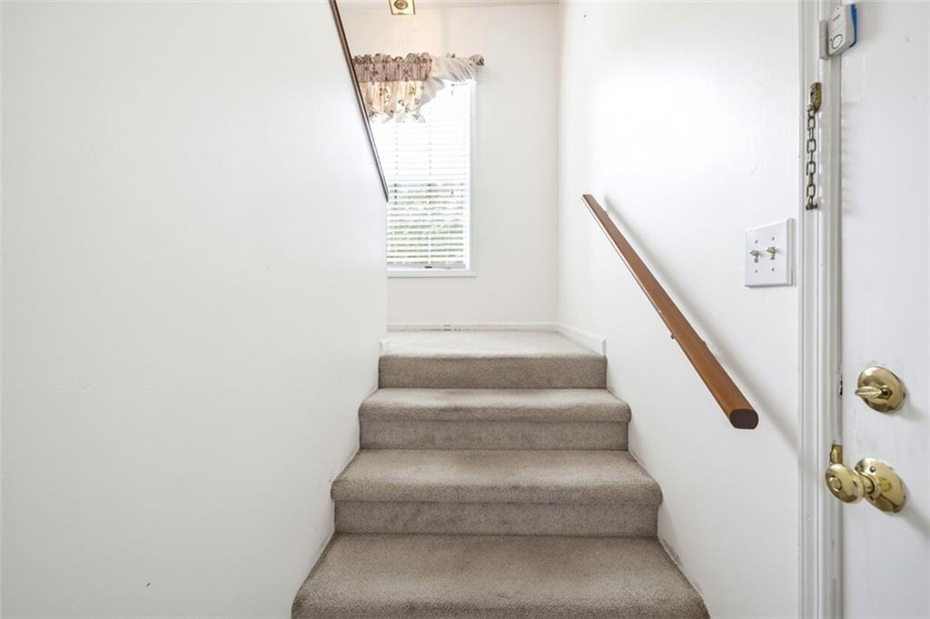 6483 Northridge Way Property Photo 3