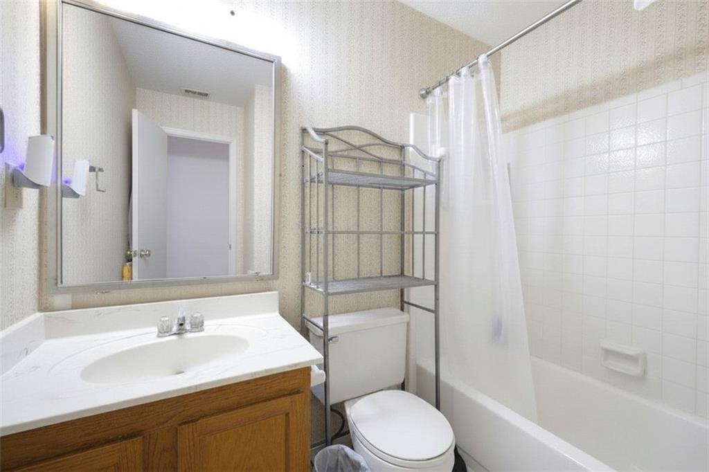 6483 Northridge Way Property Photo 22
