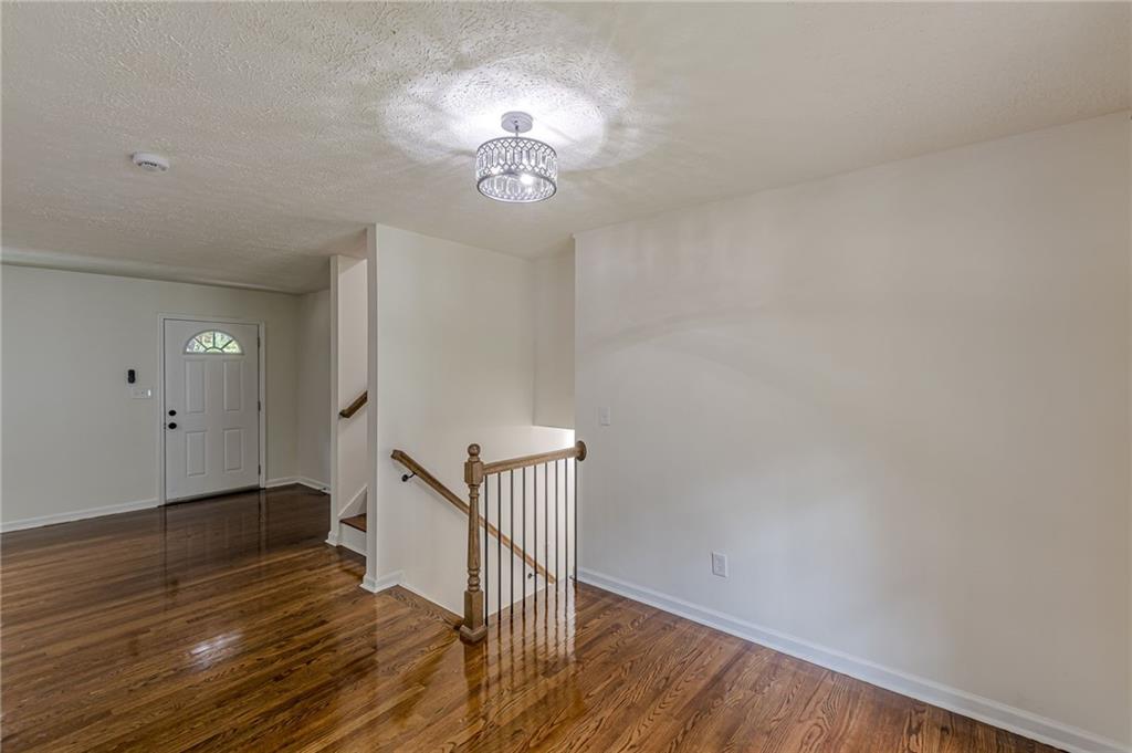 8285 Hemlock Drive Property Photo 21