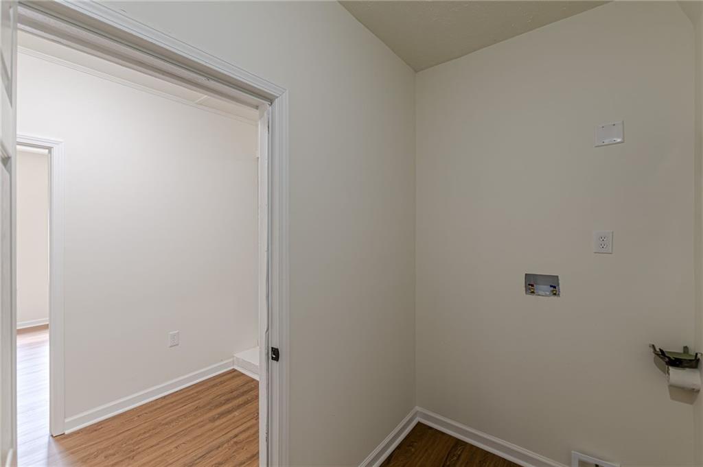 8285 Hemlock Drive Property Photo 31