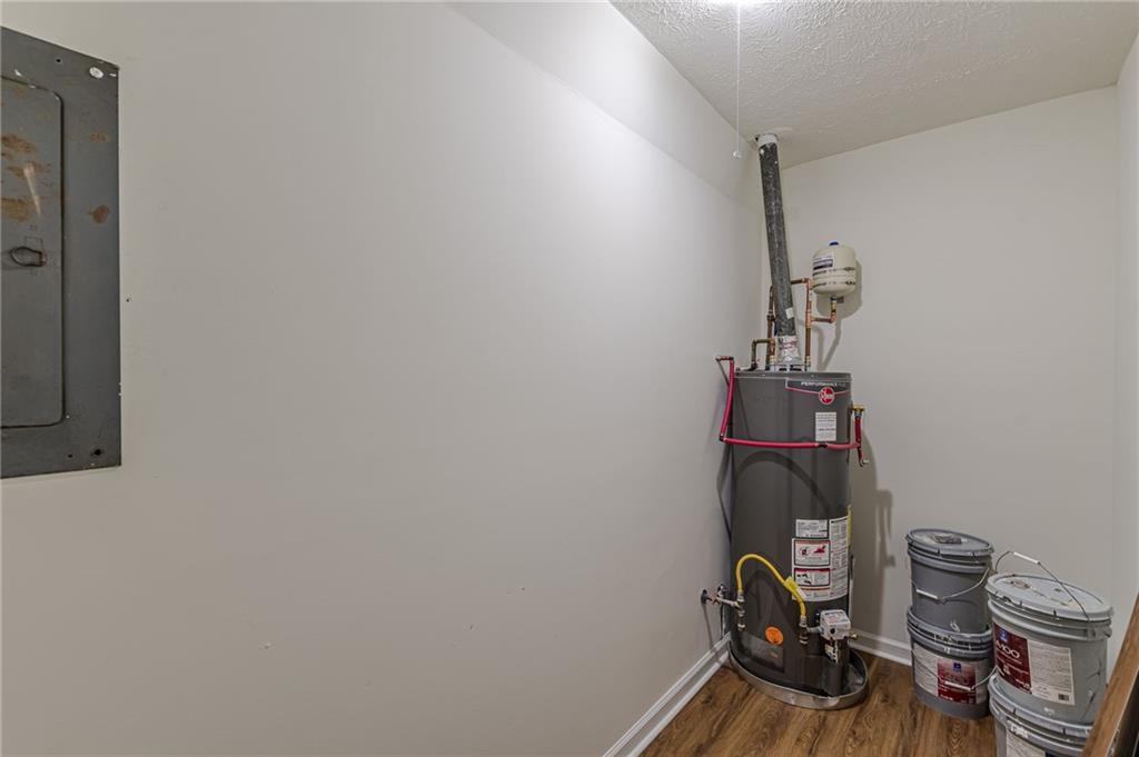 8285 Hemlock Drive Property Photo 32