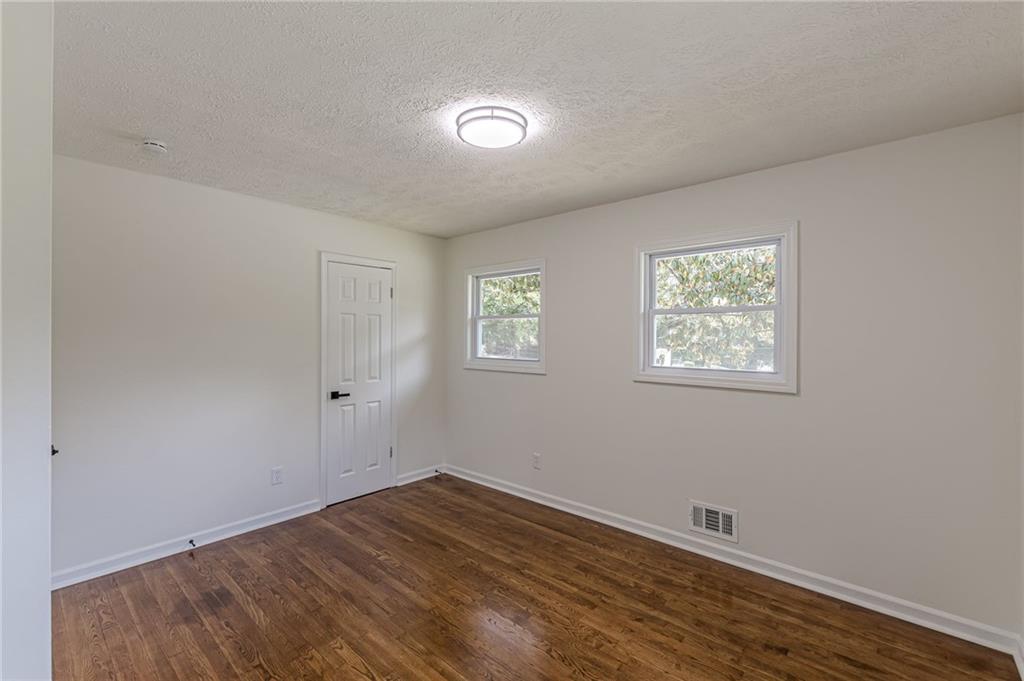 8285 Hemlock Drive Property Photo 39