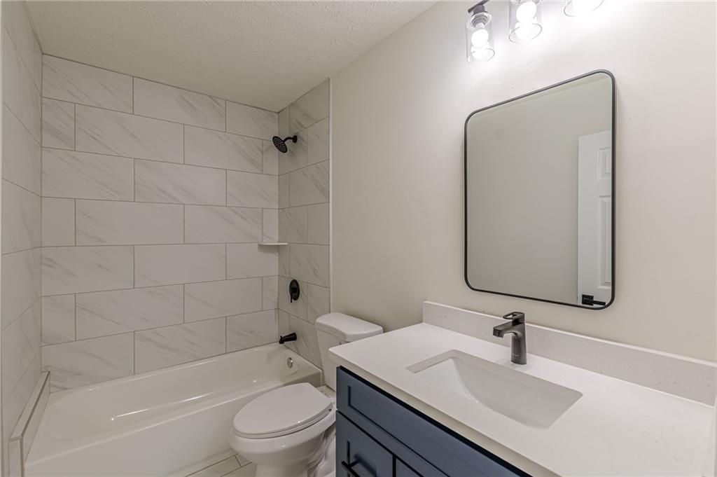 8285 Hemlock Drive Property Photo 40