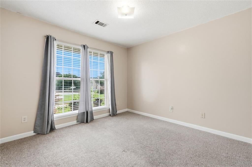 1016 Meadow Glen Circle Property Photo 19