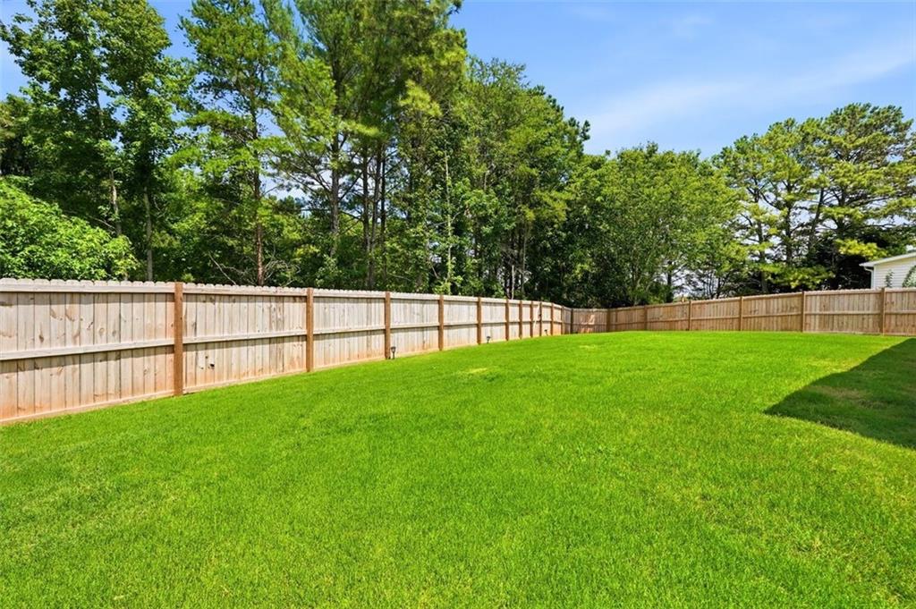 1016 Meadow Glen Circle Property Photo 29
