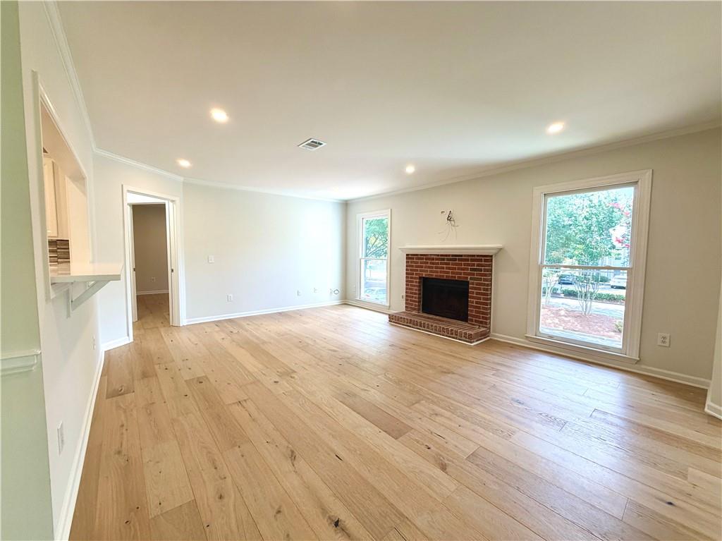 211 Abingdon Way Property Photo 10