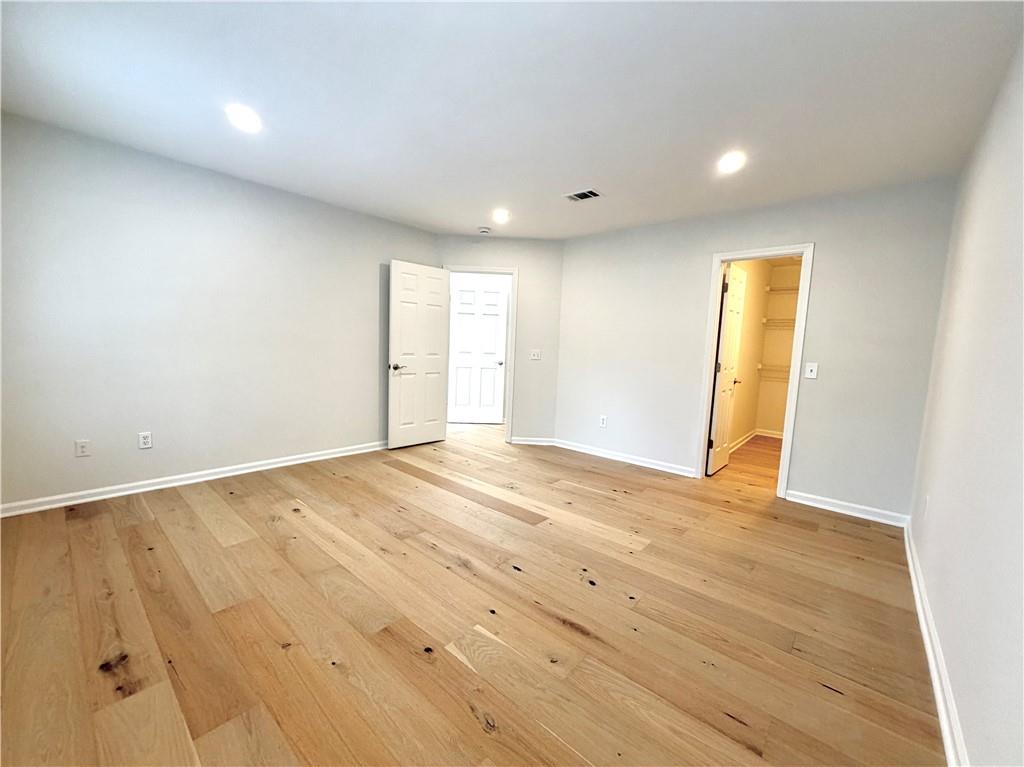 211 Abingdon Way Property Photo 18