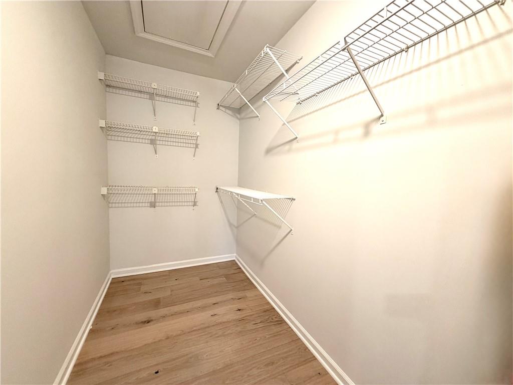 211 Abingdon Way Property Photo 19