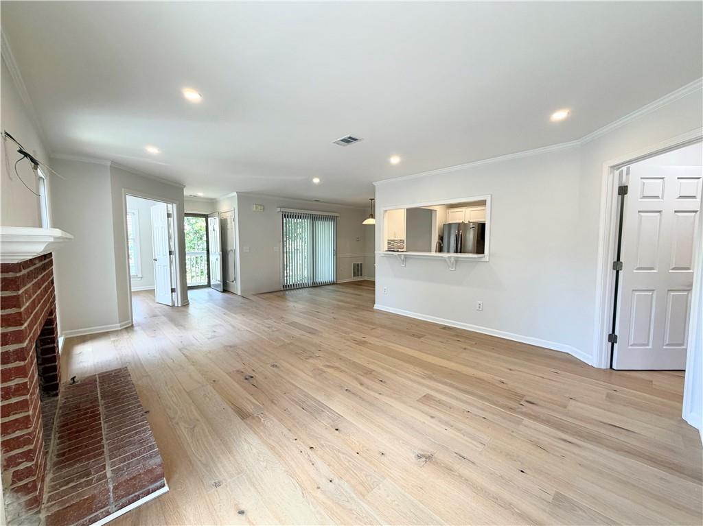 211 Abingdon Way Property Photo 23