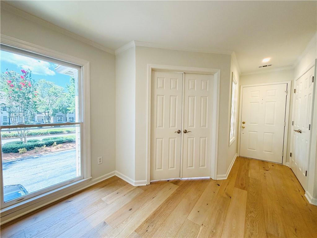 211 Abingdon Way Property Photo 40