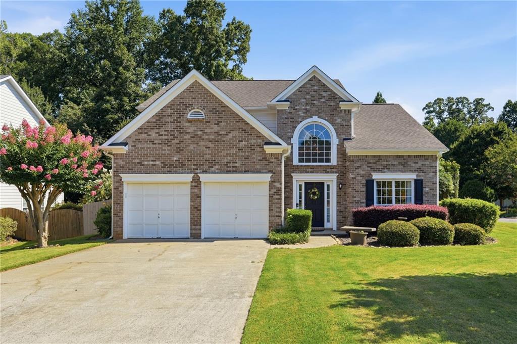 555 Kingsport Drive Property Photo 1