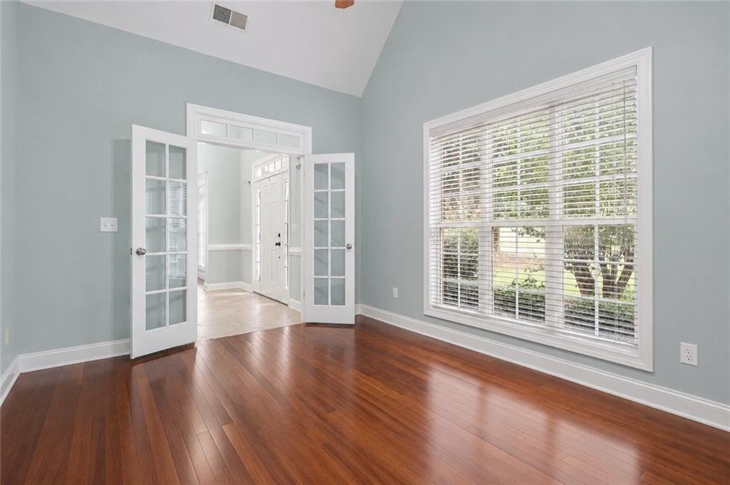 723 Euel Drive Property Photo 4