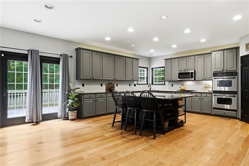 200 White Cloud Run Property Photo 11