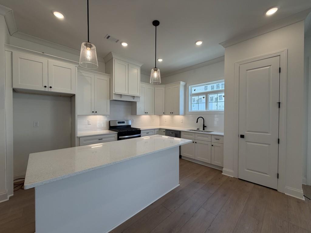 3952 Fulson Drive Property Photo 4