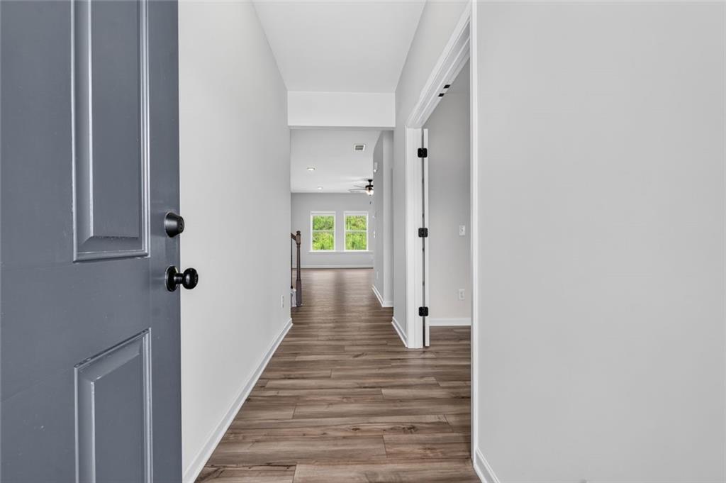 219 Shire Loop Property Photo 19
