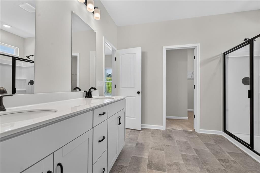 219 Shire Loop Property Photo 26