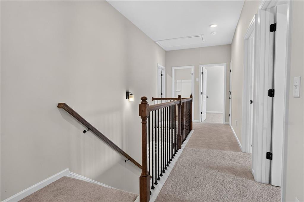 219 Shire Loop Property Photo 37