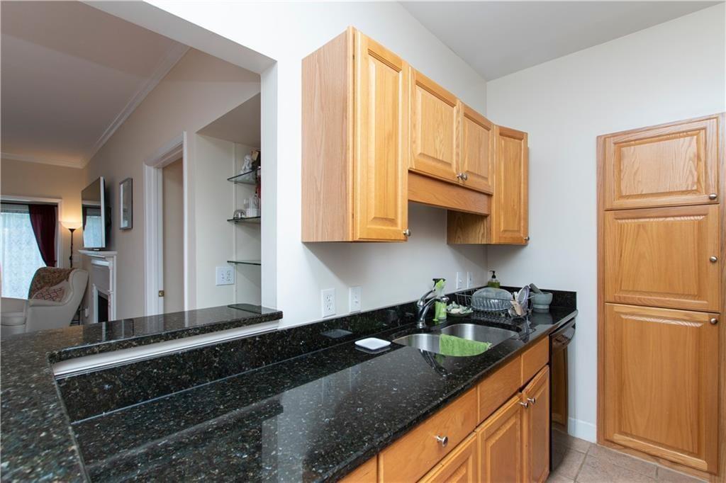 2921 Lenox Road Ne Unit 309 Property Photo 6