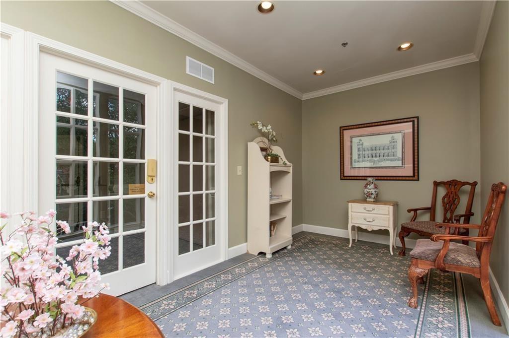 2921 Lenox Road Ne Unit 309 Property Photo 16