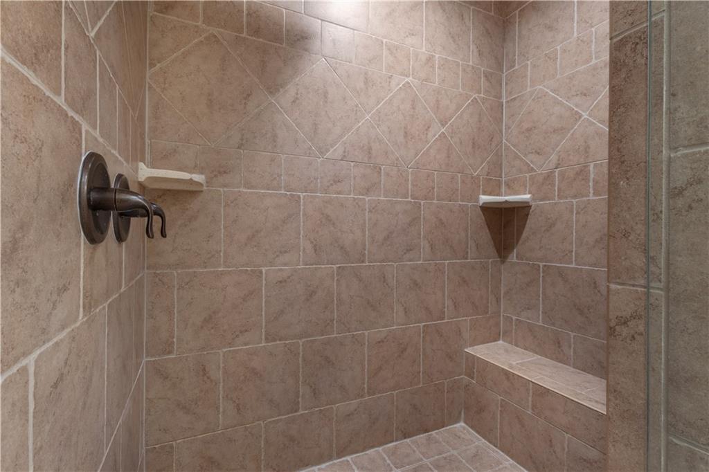 110 Sparrows Cove Property Photo 41