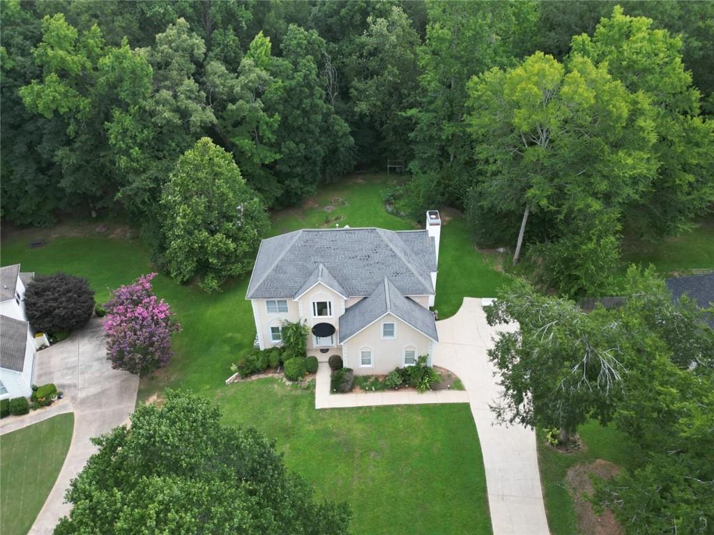 285 Mosby Woods Drive Property Photo 6