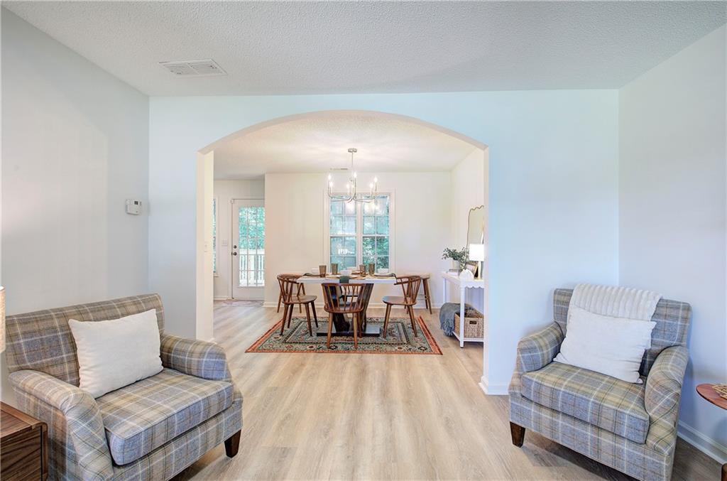 27 Carrington Trace Ne Property Photo 6