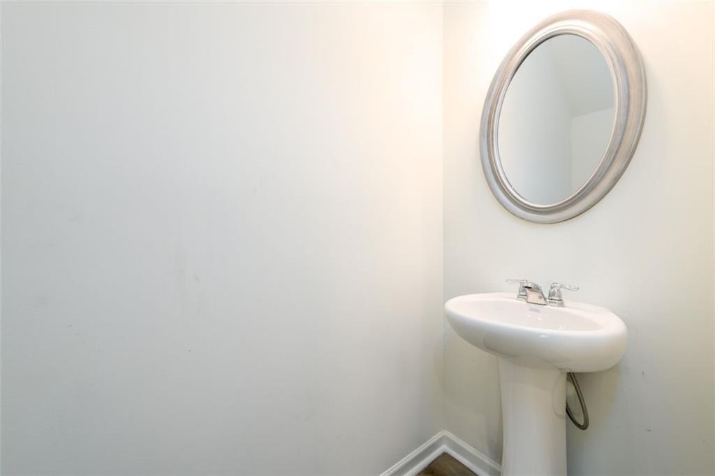 4950 Elm Brook Drive Property Photo 8